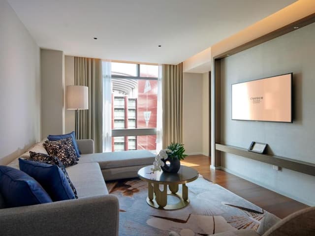 Executive Suite King