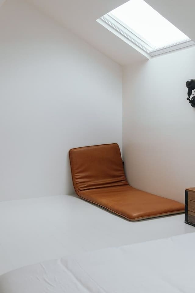 Gallery Double Room (2000)