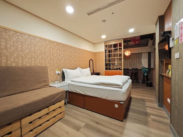 Elite Double Room (102)