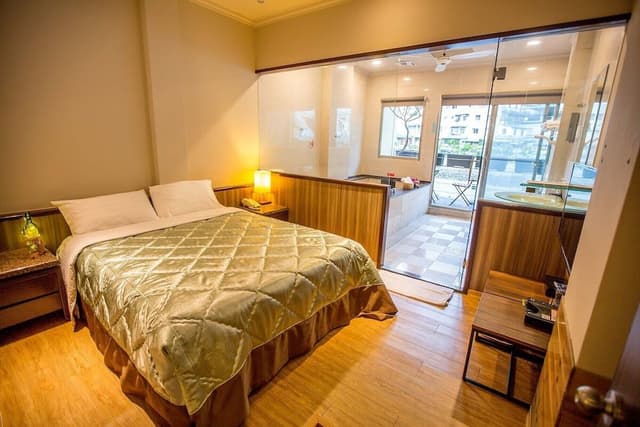Double Room