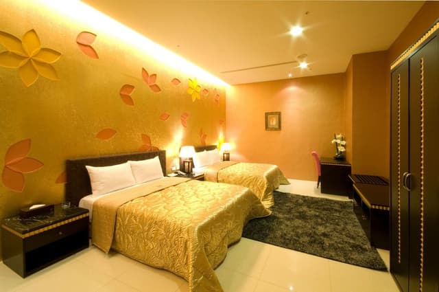 Family Quadruple Room, 2 Double Beds, Accessible, Jetted Tub