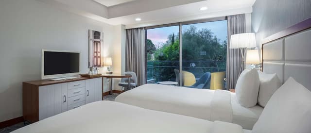 TWIN GUEST ROOM SMOKING