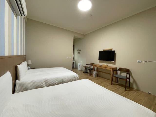 Elite Quadruple Room