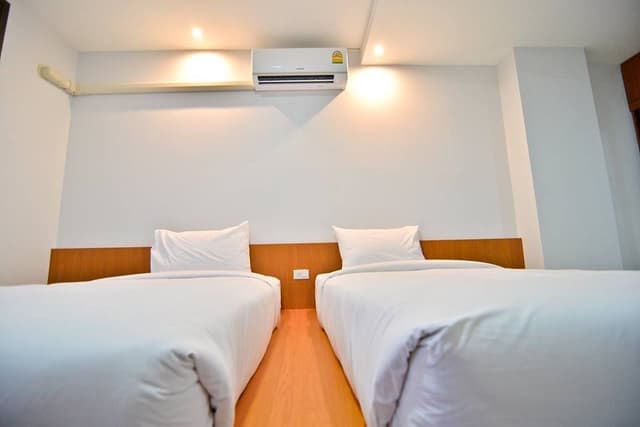 Deluxe Twin Room (Building 3-New)