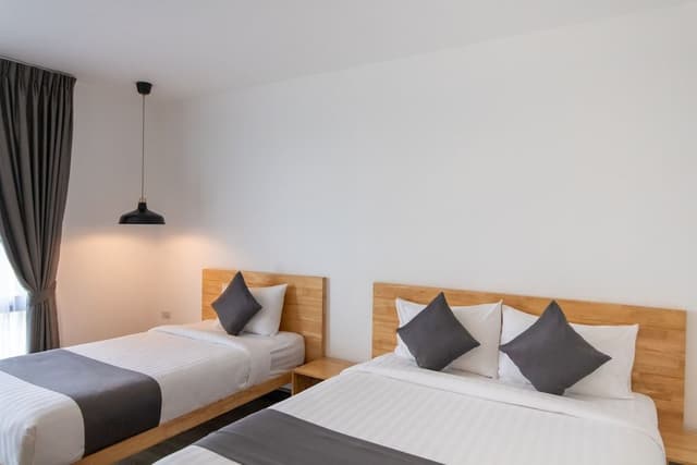 Triple Room