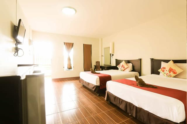 Standard Twin Room