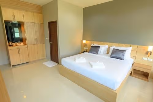 Deluxe Family Room