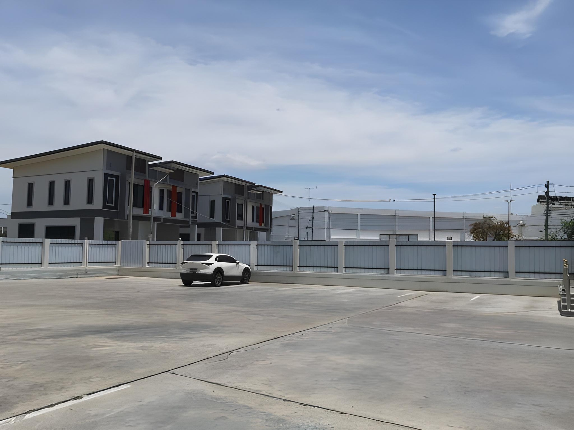 โรงแรมชาร์ล็อต สมาร์ท ลพบุรี (The Charlotte Smart Hotel Lopburi)4