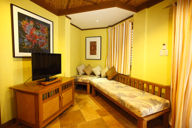 Premier Suite (2-br)