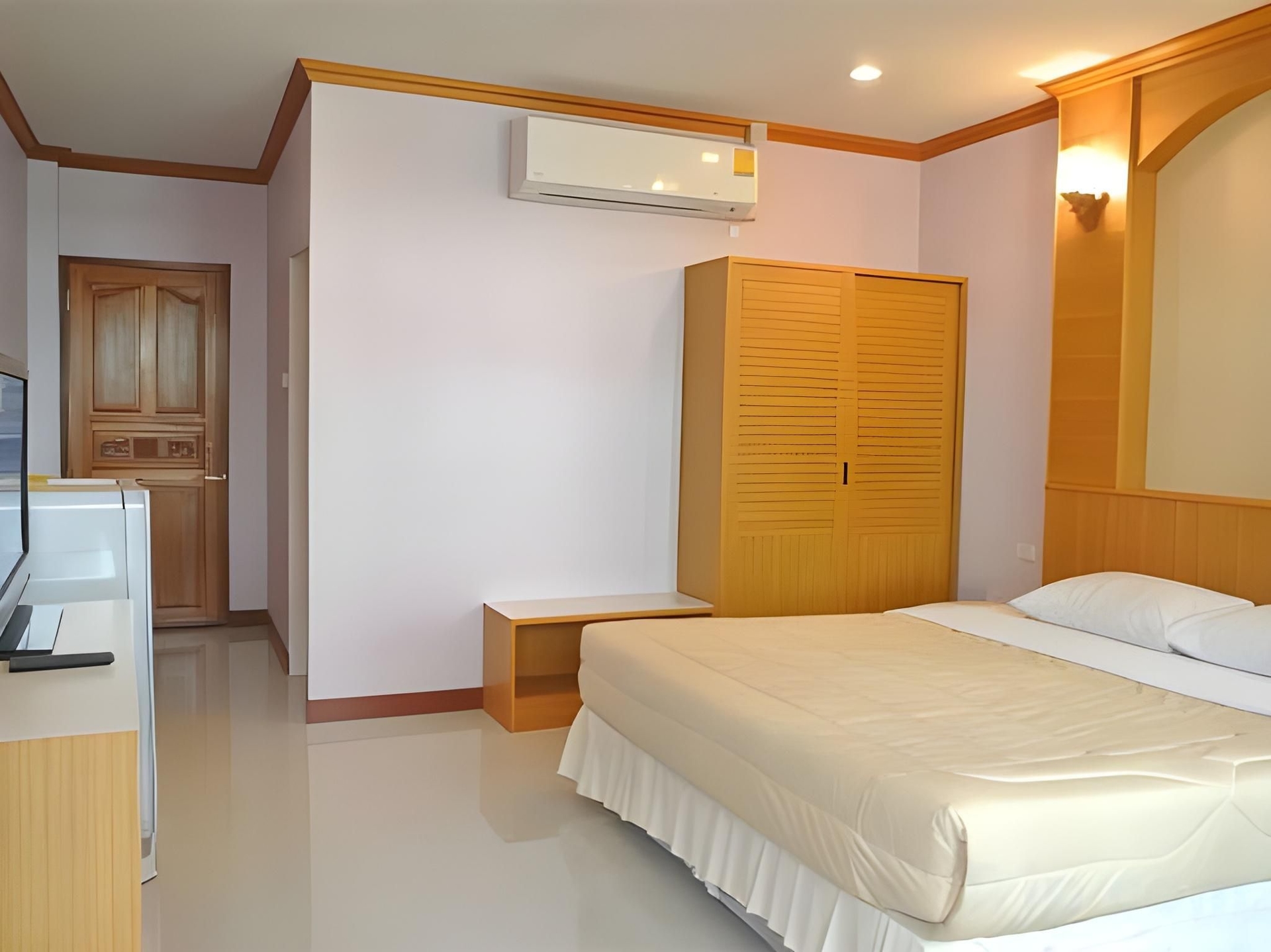 โรงแรมบ้านอิงนา รีสอร์ท (Baan Ingna Resort Hotel)2