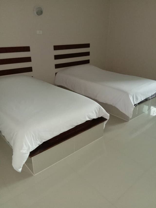 Standard Twin Room (Old Building)