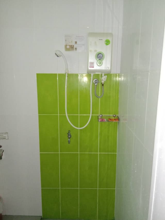 Standard Triple Room (New Building)