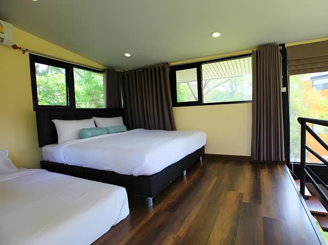 Suite Duplex family Room