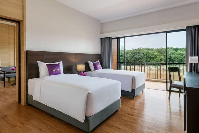 Suite, 2 Bedrooms, Non Smoking, River View