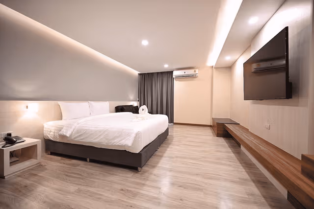 Suite Room
