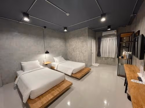 Standard Twin Beds