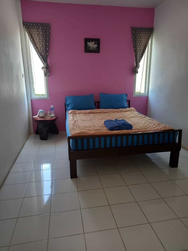 Standard Room Zone E (NO Fridge)