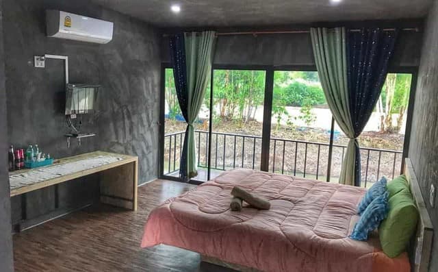 VIP Double Room River View