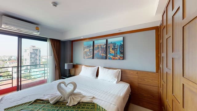 Deluxe Triple Room