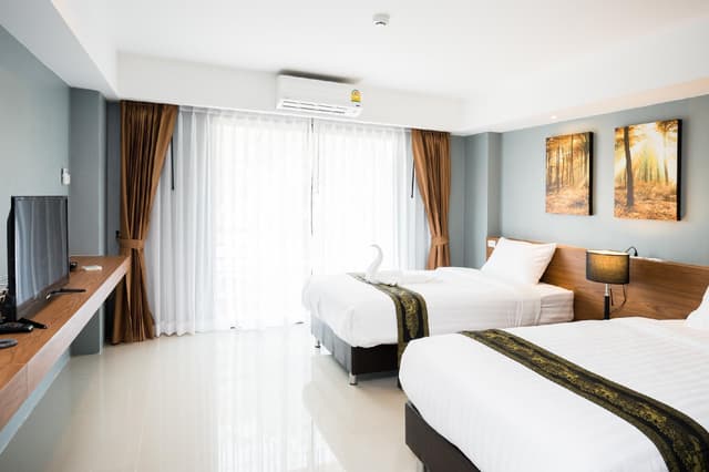 Deluxe Triple Room