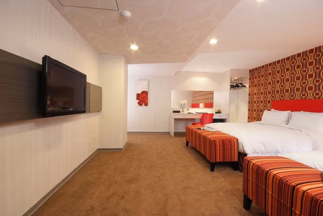 Family Quadruple Room, No Windows