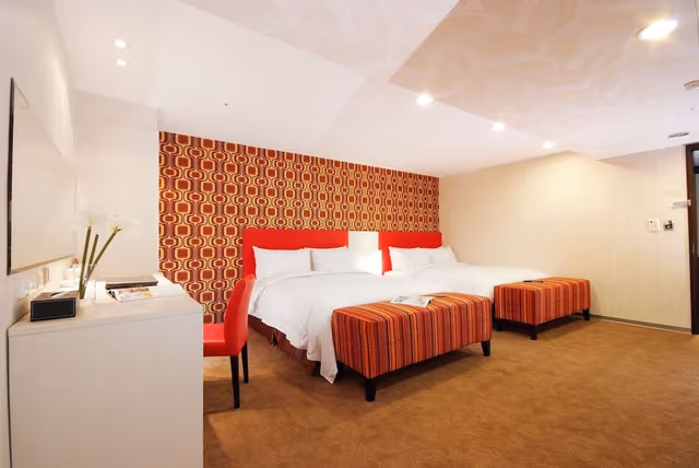 Family Quadruple Room, No Windows