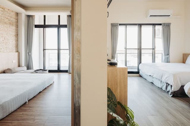 Family Room, 2 Bedrooms