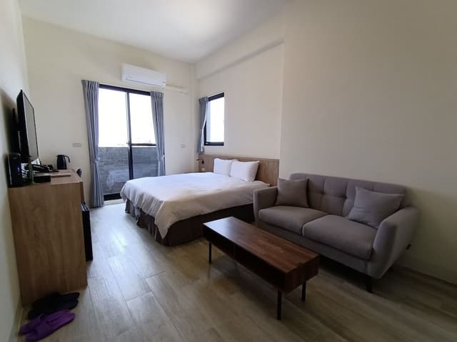 Deluxe Double Room (B)