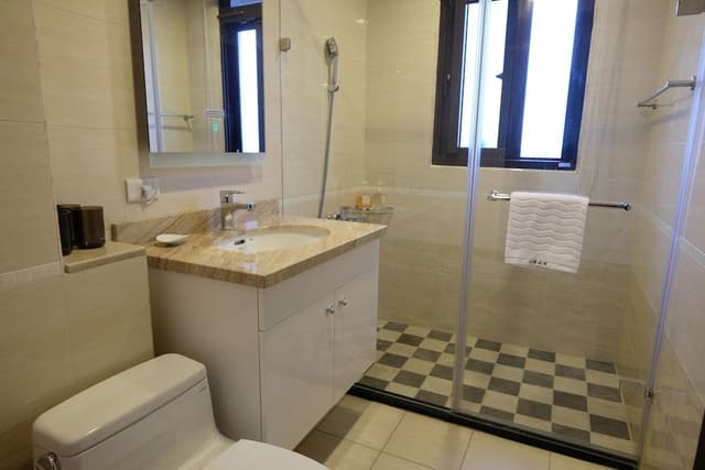 Classic Quadruple Room, 2 Double Beds, City View