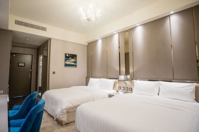 Quadruple Room, Mountain View