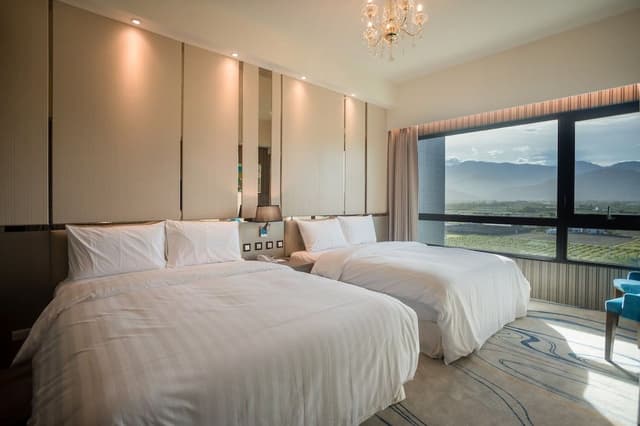 Quadruple Room, Mountain View