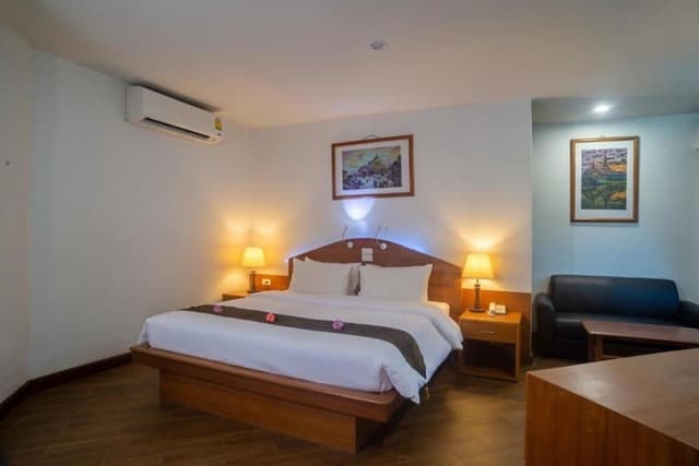 Beachfront Suite