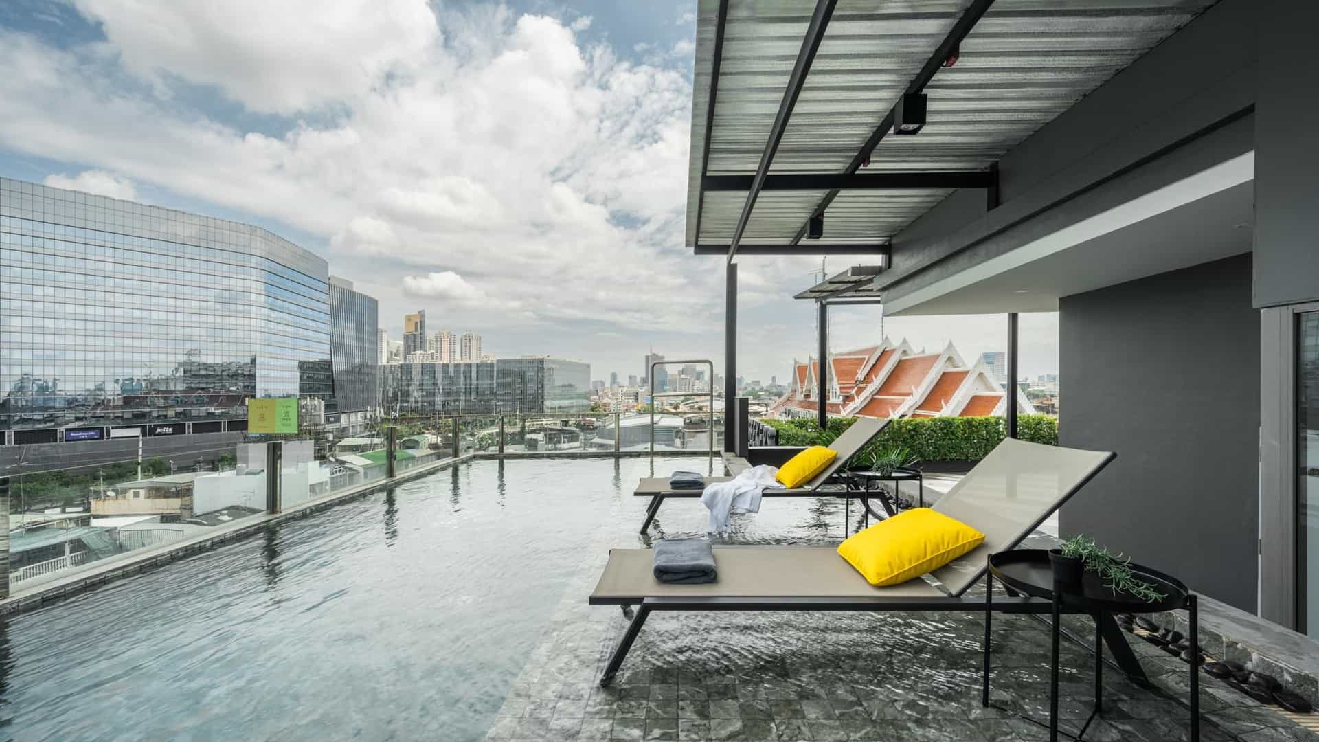 โรงแรมซีคเกอร์ส ไฟเดอร์ พระราม 4 ชัวร์สเตย์ คอลเลกชัน บาย เบสต์เวสเทิร์น โรงแรมซีคเกอร์ส ไฟเดอร์ พระราม 4 ชัวร์สเตย์ คอลเลกชัน บาย เบสต์เวสเทิร์น