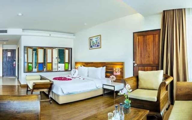 Executive Suite