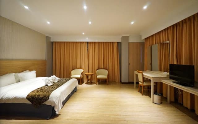 Prepaid Room 10,000 THB