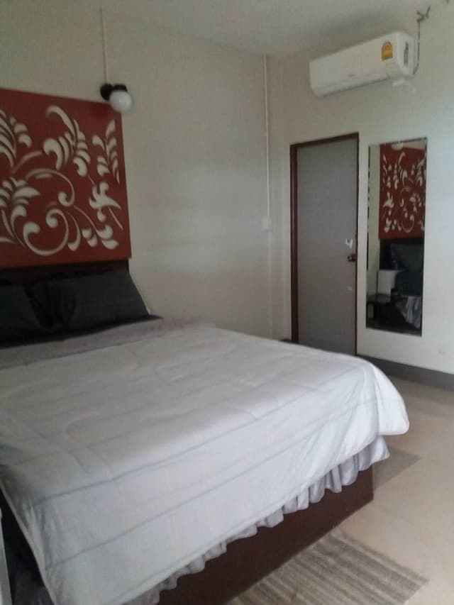 Double Room (Extra water charged)