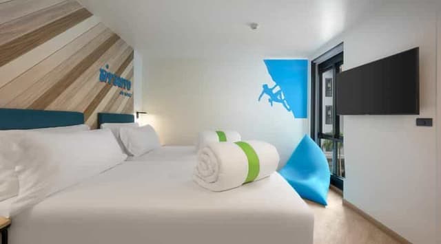 COSI Room (Shock Price)
