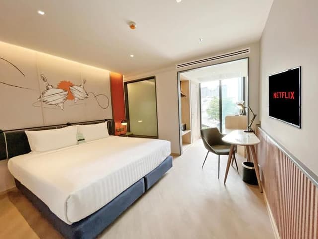 Superior King Room