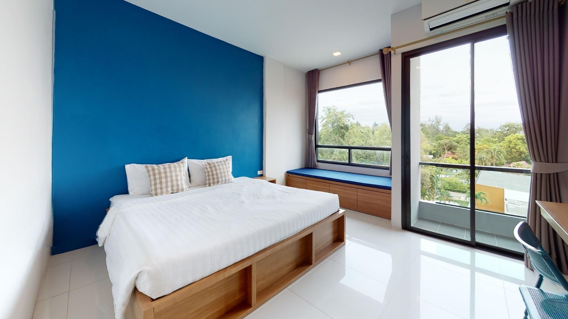 โรงแรมฝัน (Fun Hotel)1