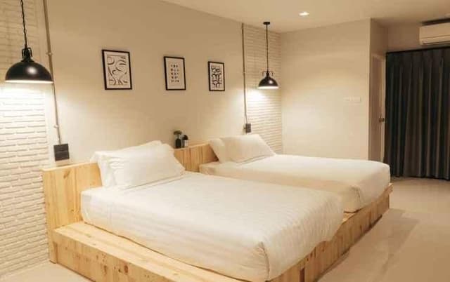 Twin Bed