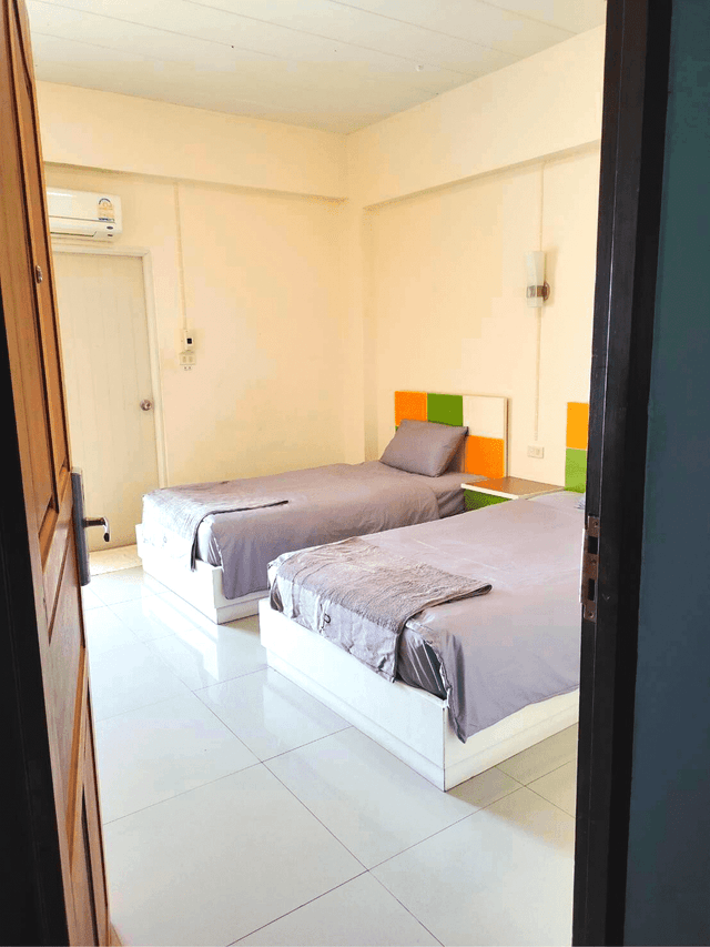 Studio Twin Room