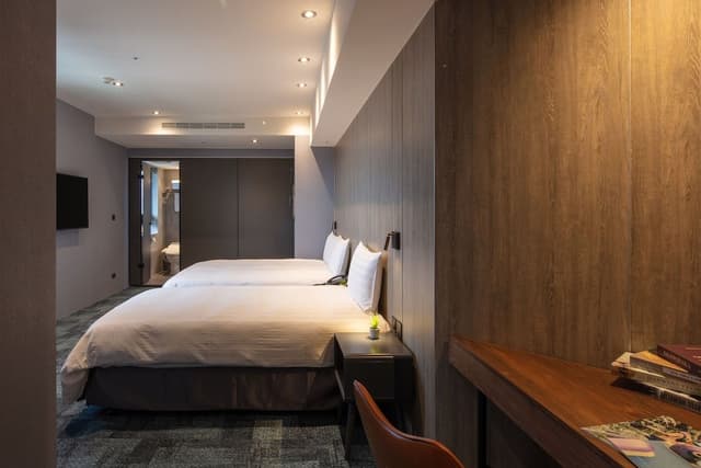 Deluxe Triple Room