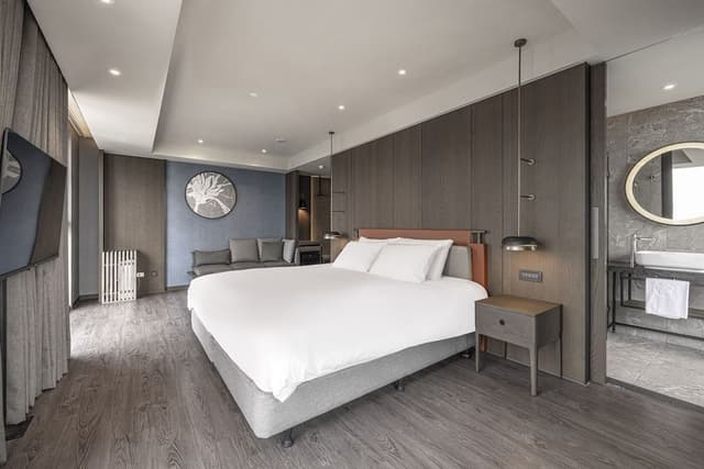 Building Serenity - Executive Superior Junior Suite with Ocean View