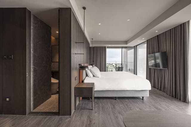 Building Serenity - Executive Superior Junior Suite with Ocean View