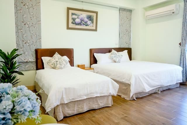 Superior Triple Room, Courtyard View
