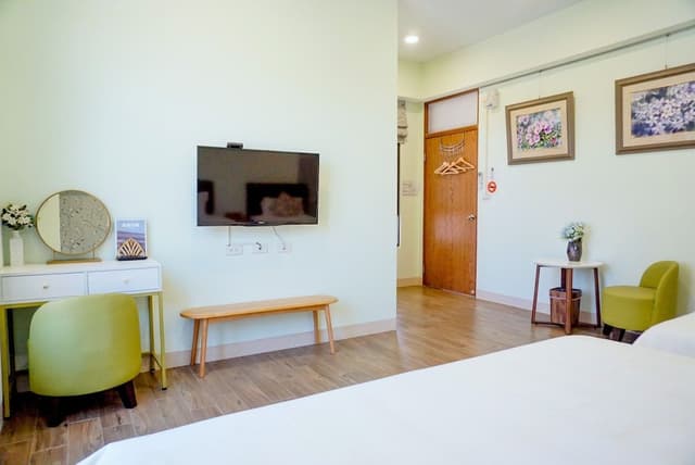 Superior Triple Room, Courtyard View