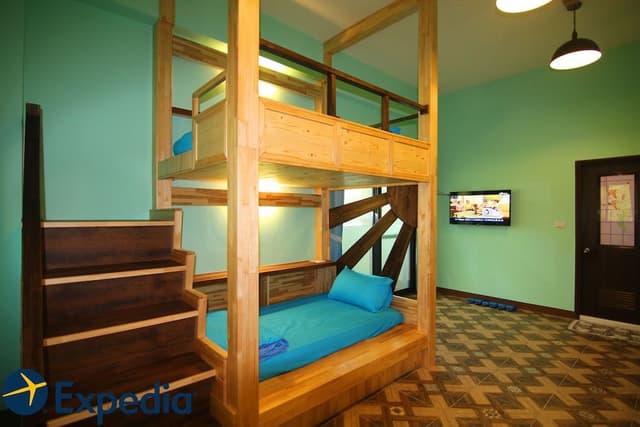 Comfort Room (205)