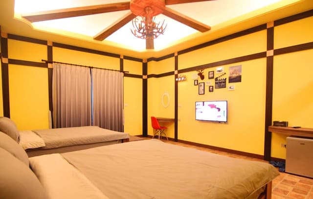 Elite Quadruple Room (303)