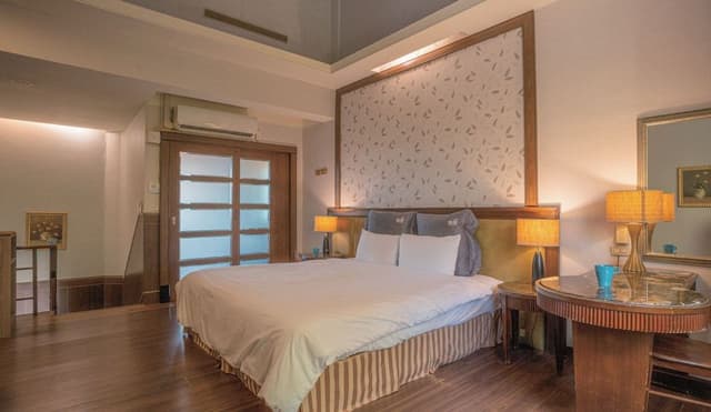 Romantic Double Room