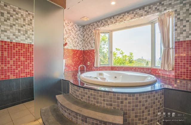 Deluxe Double Room (Euro)